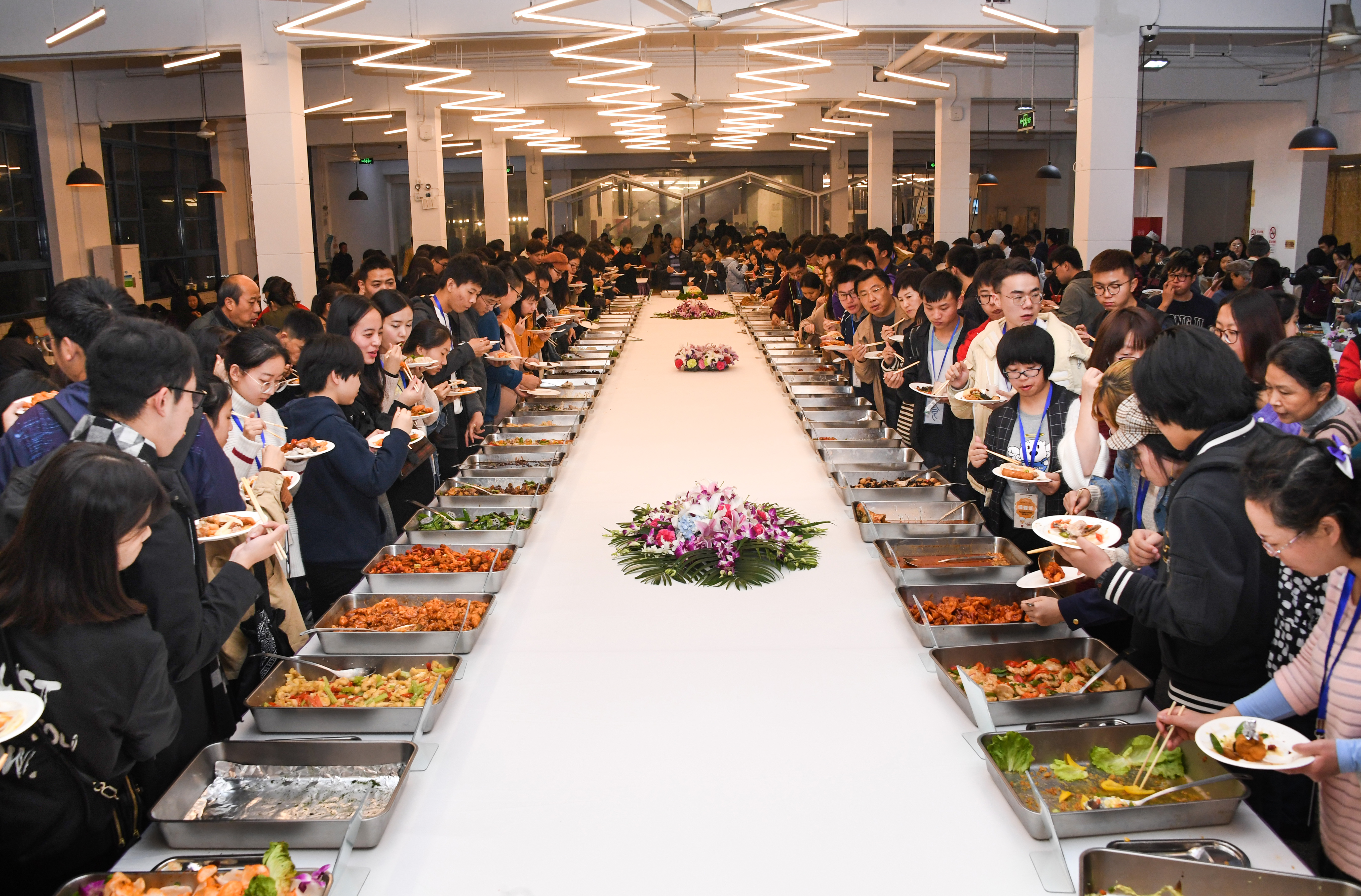 同济大学200名学生当评委,评选"我最喜爱的十大食堂菜肴"