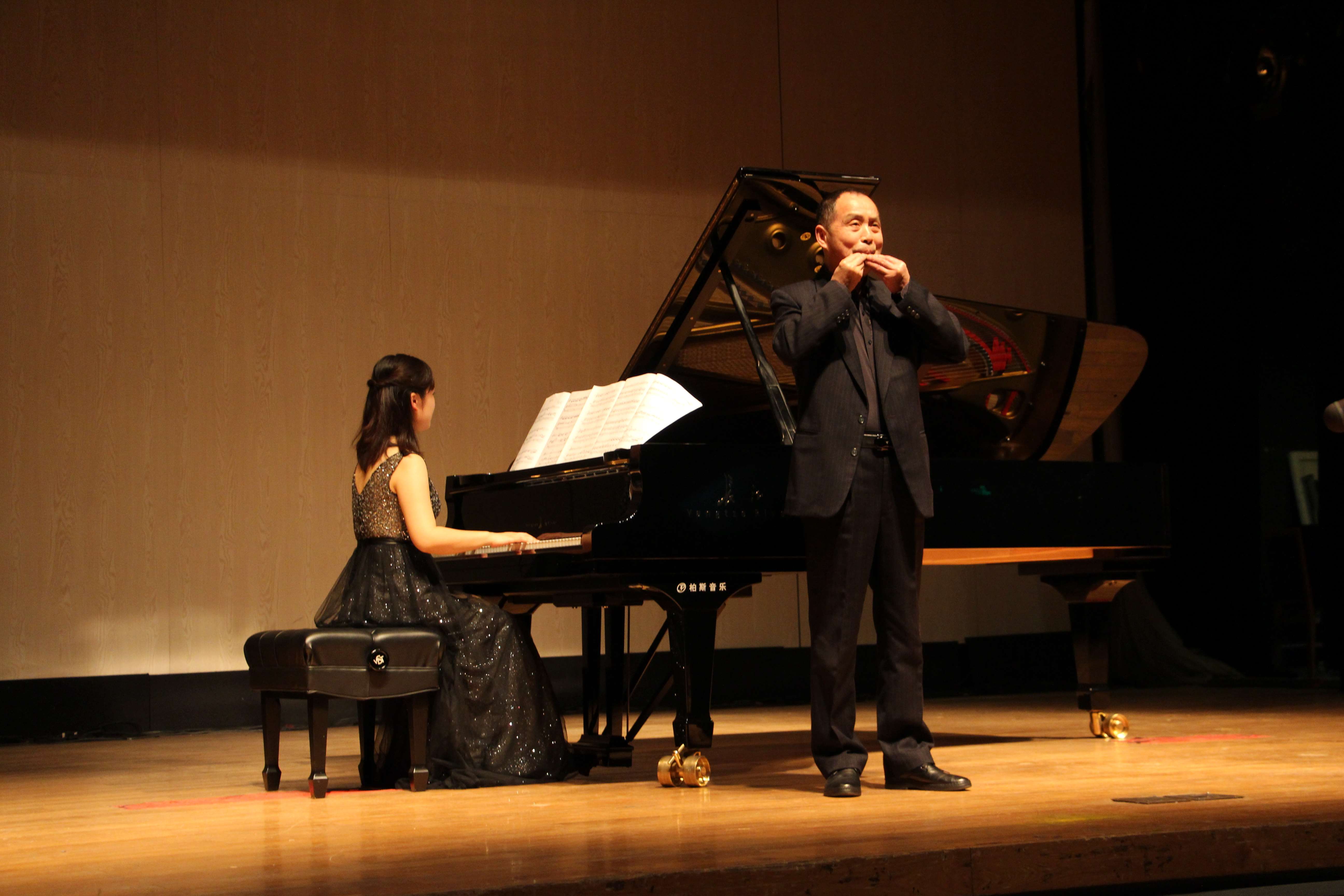 青年钢琴家王夕岚钢琴独奏音乐会举行