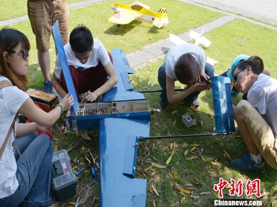 中新网飞机照1 中新网飞机照1
