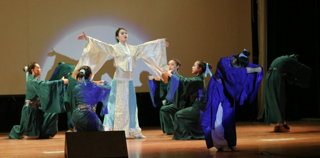 同济大学学生舞蹈团15周年专场演出举行1 同济大学学生舞蹈团15周年专场演出举行1
