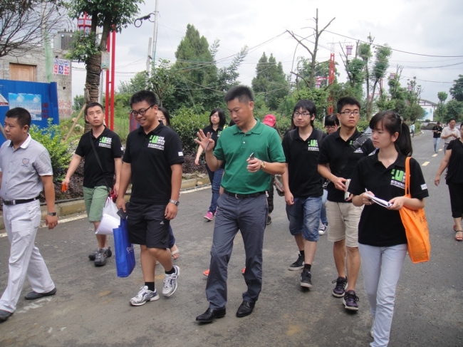 05-团队实地调研金钟特色集镇建设现场 05-团队实地调研金钟特色集镇建设现场