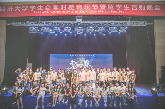 图片111 图片111